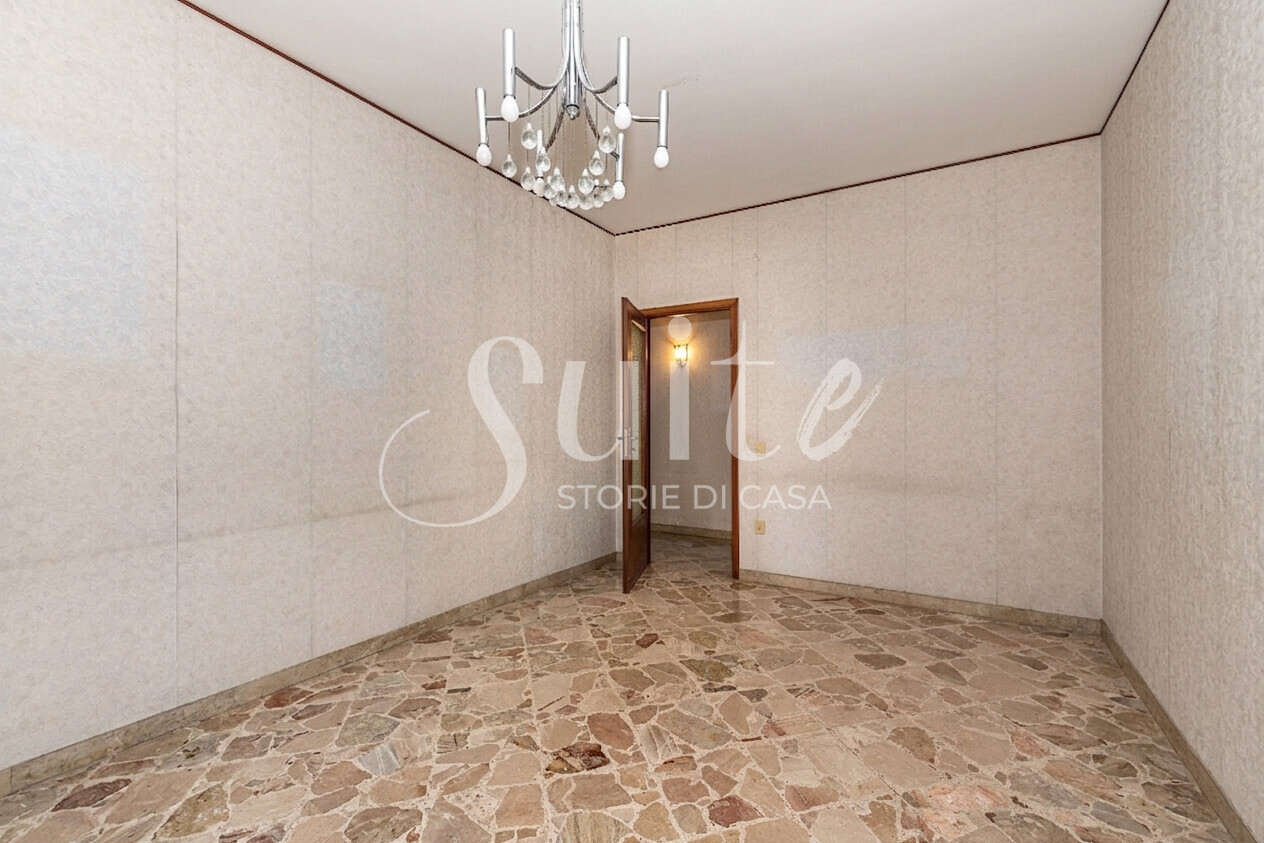 0c67701f-1631-42f1-83f5-185033dc2356