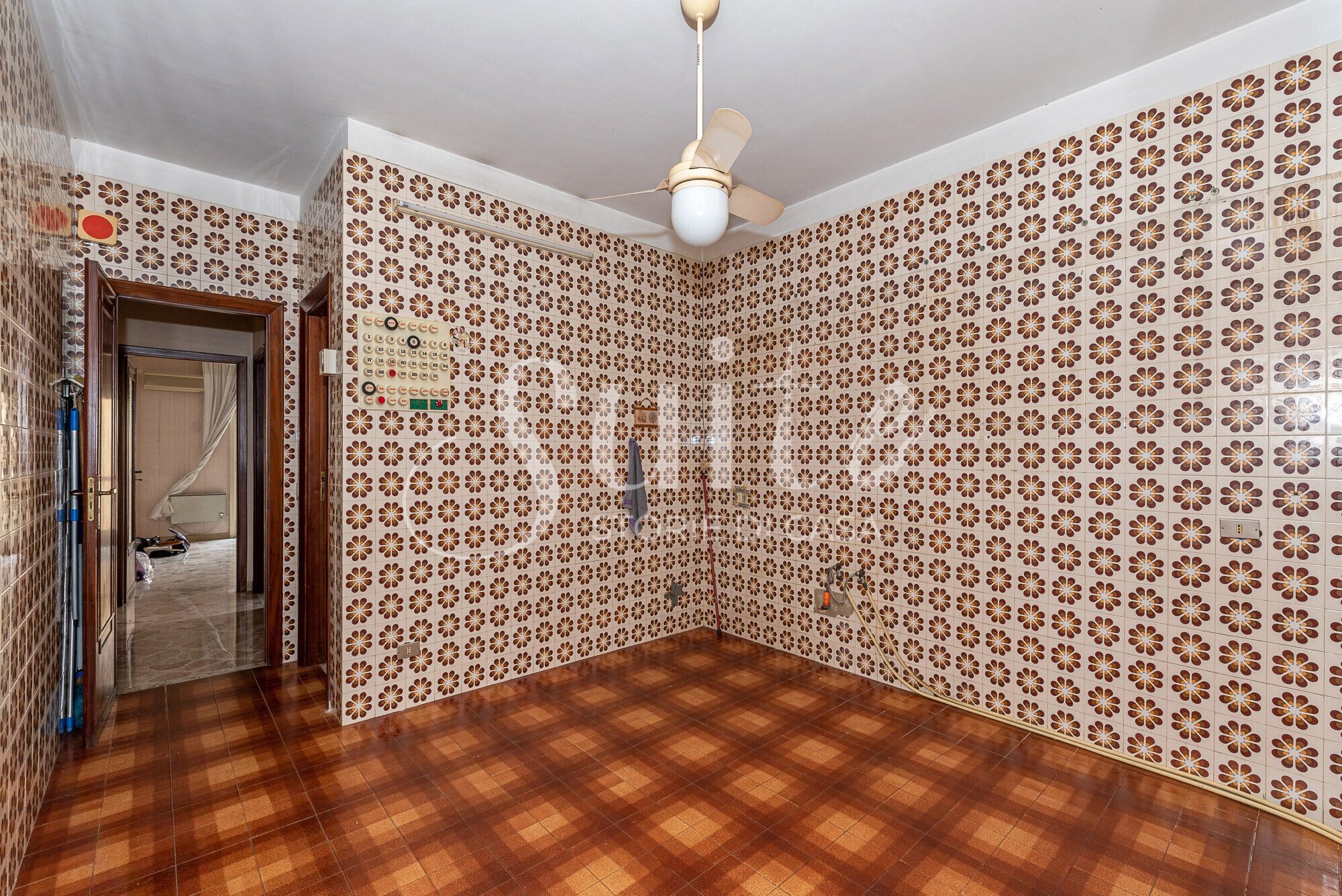 1c350c0c-6cf1-4f4f-92db-6e5ddd302d14