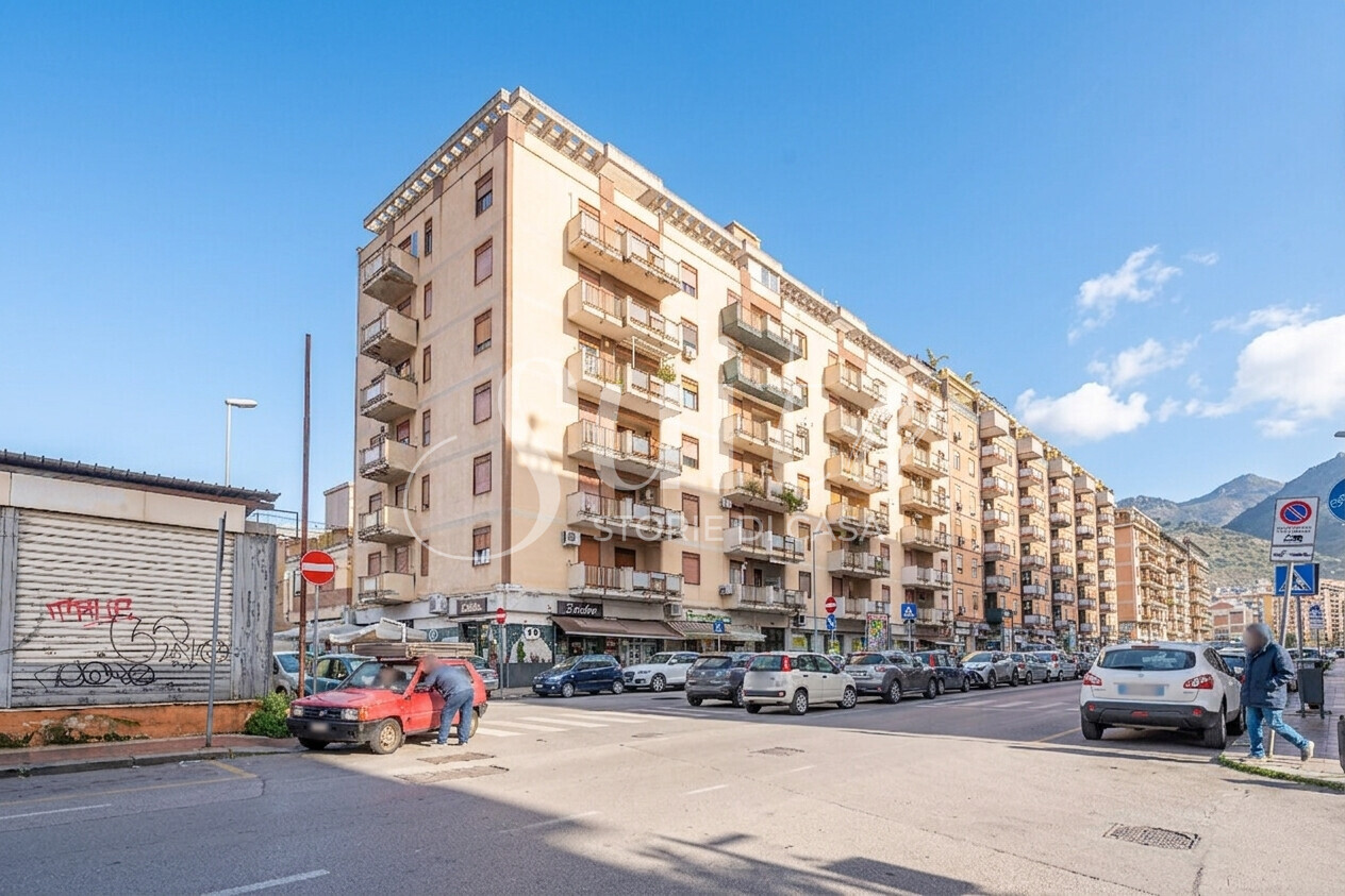 5bef8761-7b8b-4a67-9649-4bc94d94ccf6